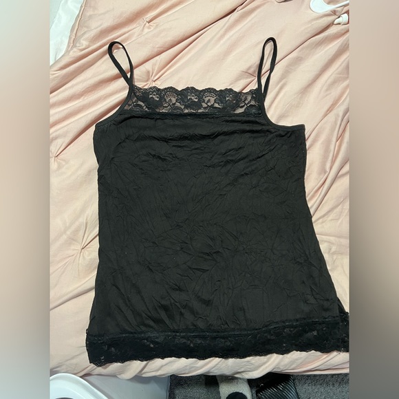 Solid Lace Trim Crinkle Cami - Picture 4 of 4